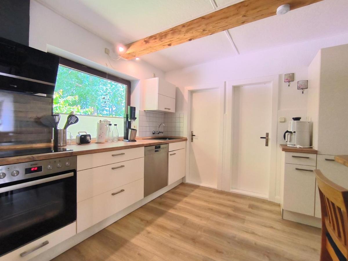 Ferienwohnung Zwischen Den Meeren - Schoene Und Gemuetliche Fewo Mit Garten Dorpstedt Exteriör bild