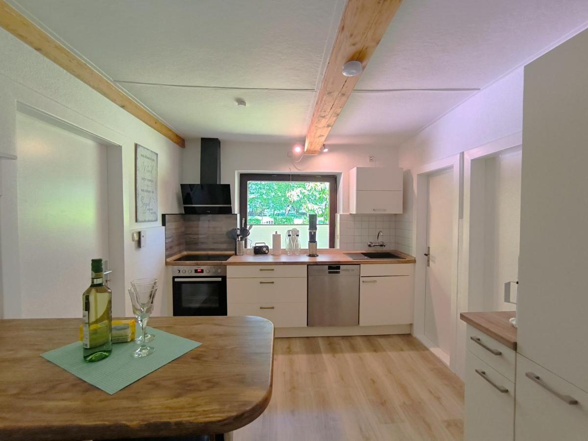 Ferienwohnung Zwischen Den Meeren - Schoene Und Gemuetliche Fewo Mit Garten Dorpstedt Exteriör bild